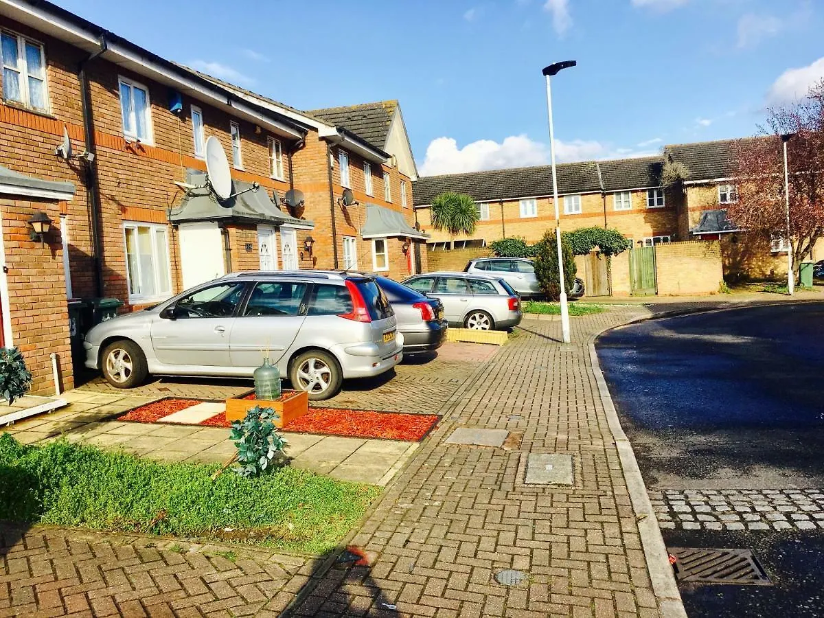Fantastic Cozy 3Bed Hse London Excel Free Parking Wifi Sleeps 6 Apartment