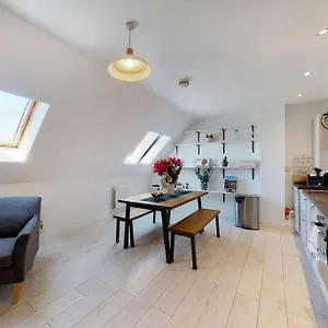 Apartment Stunning 1 Bedroom Flat In Peckham, London